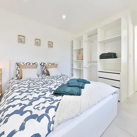 Apartment Le Mulhousien/ Parking Gratuit / Wifi / Lave Linge/ Tudors Locations